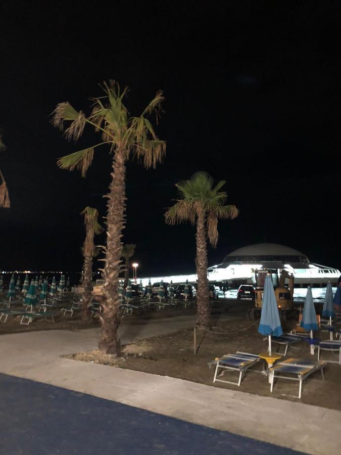 Apartament Klea In Strandnaehe Toplage Durres Exterior photo